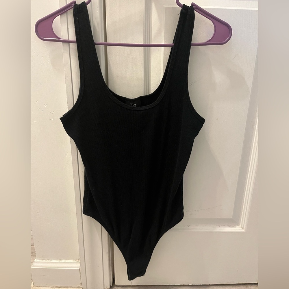 Rue21 Black Sleeveless Bodysuit